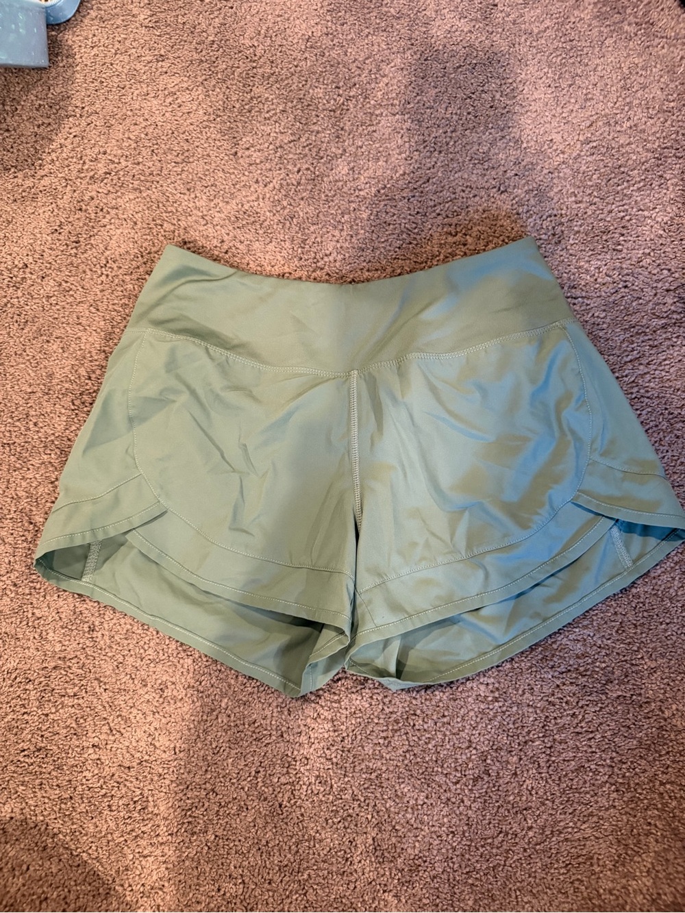 Women’s Athletic Layered Hem Shorts - Light Sage Green